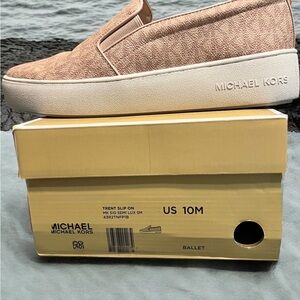 Michael Kors Women's Blush Slip-On Sneakers Size 10M